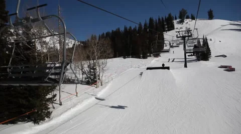 Ski terrain park jump Vídeos de archivo 36764671