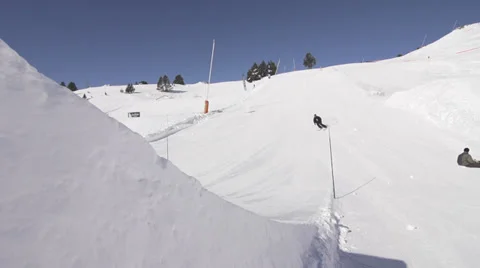 SKI_FREESTYLE_SLOW_MOTION.MTS Stock Footage 32295769