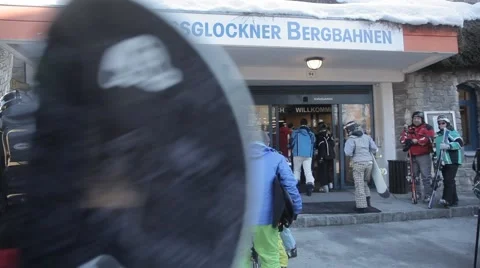 Skibus trip Stock Footage 46127946