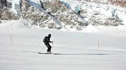 Skier downhill saas fee Stock Footage 20479938