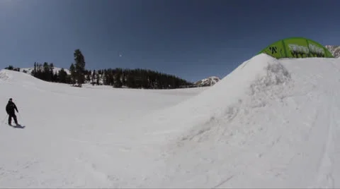 Skier falls on Rail 動画素材 26661391