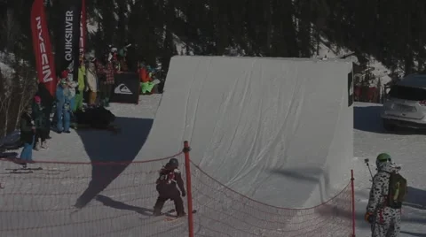Skier jumps trick Video stock 47834966