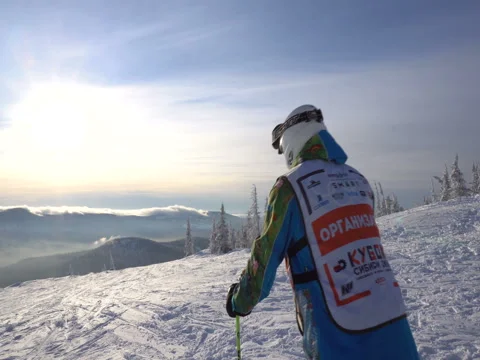 Skier in the mountains dancing Stock Footage 70925891