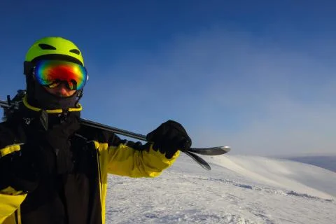 Skier on a peak Stock-Fotos