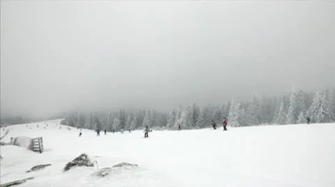Skiing in blizzard Video stock 10701290