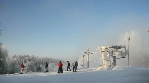 Skiing business. Stockbeeldmateriaal 12756671