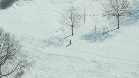 Skiing Video stock 104018911