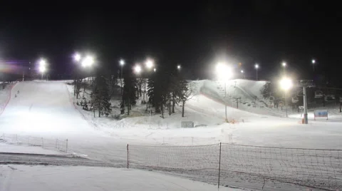 Skiing resort night timelapse 스톡 동영상 1069372