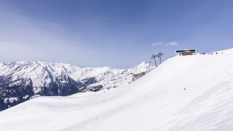 Skiing resort in time lapse Видео 126915074