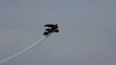 Skip Stewart Performs Aerobatics at 2019 Fort Wayne Airshow Stock Footage 111592068