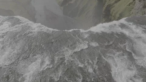 SKOGAFOSS WATERFALL Video stock 328151852