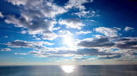 Sky and clouds Video stock 32192387