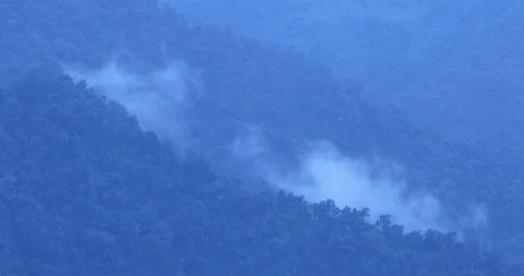 Sky and clouds in moon light 스톡 동영상 290363851