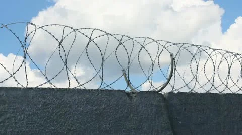 Sky Barbed Wire Stock-Footage 22017727