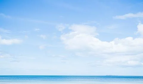 Sky Cloud Blue Sea Background Cloudy summer Winter Season Day, Light Beauty.. 스톡 사진