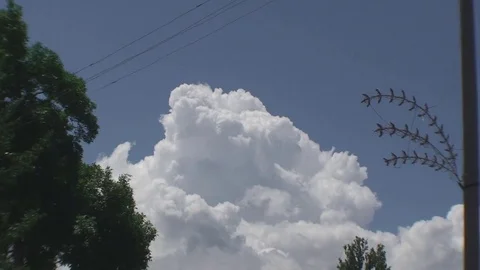 The sky in the Clouds in cloudy weather Vídeos de archivo 75926631