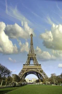 Sky Colors over Eiffel Tower in Paris Foto stock