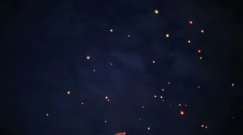 Sky flying lanterns 動画素材 10684984