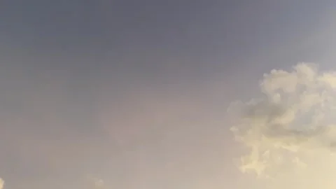 The sky hurts from the lack of clouds	 Video stock 285614350