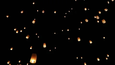 Sky lanterns, flying lanterns, floating lanterns in Loy Krathong Festival. Stock Footage 158968260