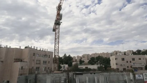 Sky with mooving clouds over construction site in Jerusalem. Timelapse. 스톡 동영상 84722437