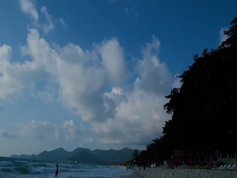 The sky over Pacific ocean. Daytime timelapse. Island and Exotic Beach 스톡 동영상 70832869