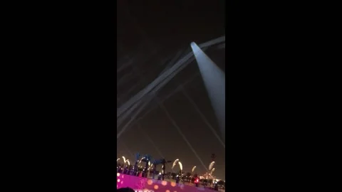 Sky is permeated with light rays during the Suhur celebration in Doha, Qatar Vidéo 238686346