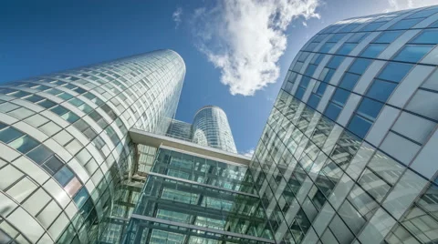 Sky scraper. Fast moving clouds. Windows reflections Video stock 68685718