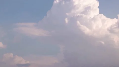 Sky Timelapse, blue sky white clouds Stock Footage 184938668