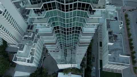 Sky tower Miami Beach view apartments Video stock 153887695