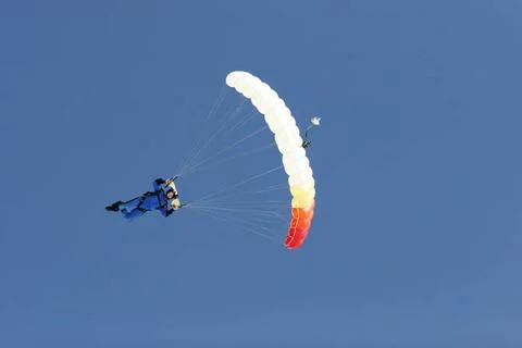 Skydive 01 Skydive 01 Copyright: xZoonar.com/DanielxDeakxBardosx 980901 Stock Photos