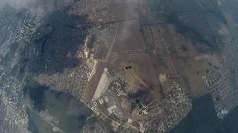 Skydiver in accelerated free fall course Stock Footage 59568586