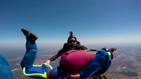 Skydiver in free fall Video stock 69069472