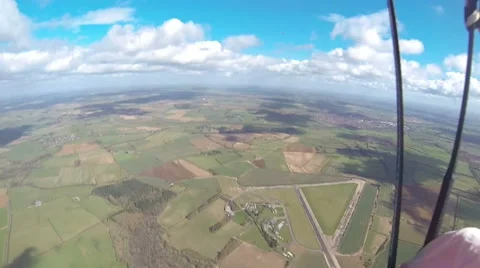 Skydiver free falling and parachuting 스톡 동영상 41458855