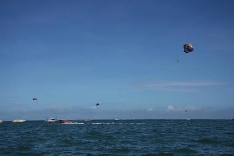 Skydiver Parachute open 스톡 사진