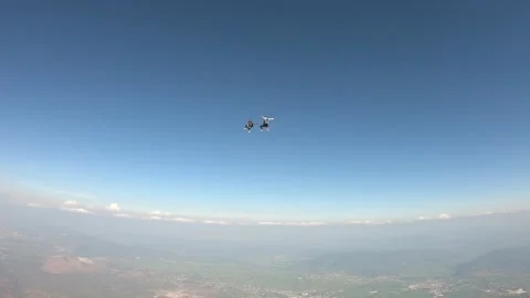 Skydivers freefly 스톡 동영상 221287842