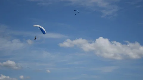 Skydiving Stock Footage 90516023