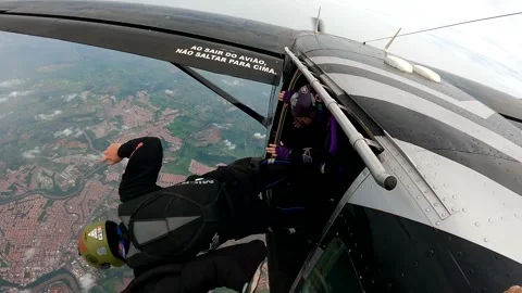 Skydiving formation exit Stock Footage 145158913