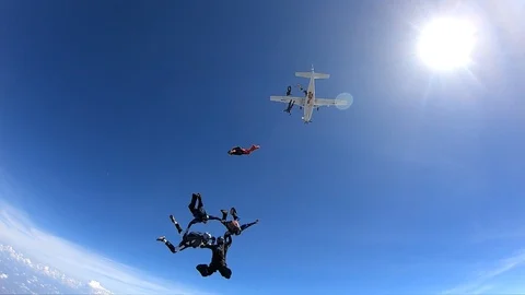Skydiving formation group Slow Motion Vidéo 108010740