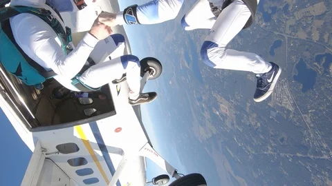 Skydiving new2 Vidéo 124975511