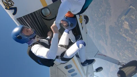 Skydiving new2 Vidéo 124977587