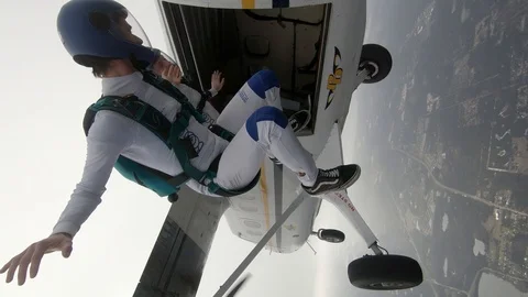 Skydiving new2 Vidéo 124981738