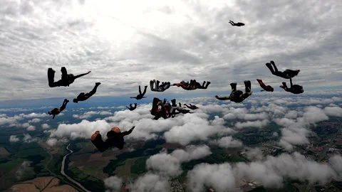 Skydiving take off 4K resolution 스톡 동영상 145158828