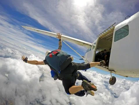 Skydiving tandem cloud day Stock Photos