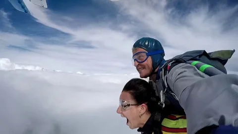 Skydiving, tandem jump. Video stock 79227058