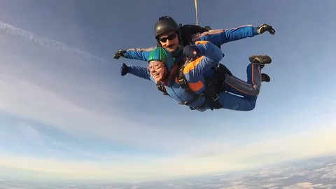 Skydiving. Tandem jump. Stock Footage 99337129