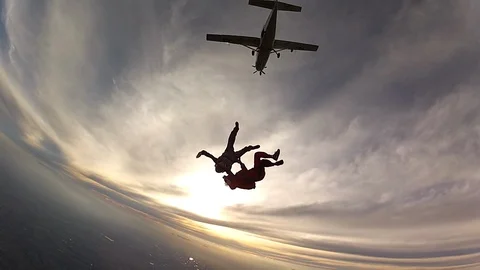 Skydiving training instructor course Stock Footage 113517450