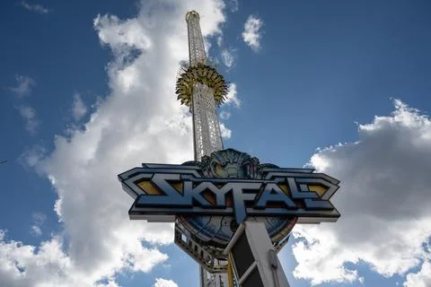 SkyFall Mobile Drop Tower at Oktoberfest 2022 in Munich, Germany Stock Photos