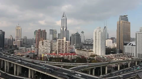 Skyline and traffic on elevated road in modern city. Stock-Footage 48170177