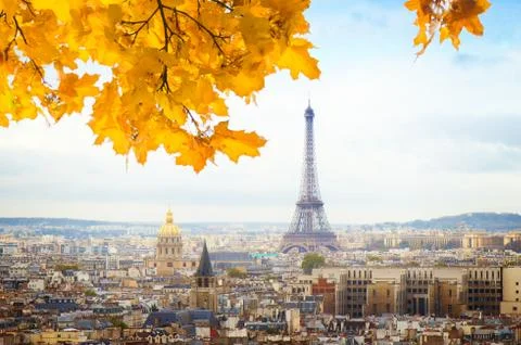 Skyline of Paris with eiffel tower Stockfoto's